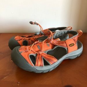 Keen Newport H2 Womens Sandals Orange Waterproof